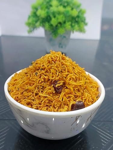 FLAVOUR N FUSION Aloo Bhujia Namkeen | Crispy and Crunchy Savoury Snack | NO Onion NO Garlic | Handmade and Hygienically Prepared | No Artificial Colors or Flavours | Freshly Packed | 500 gm — image 8