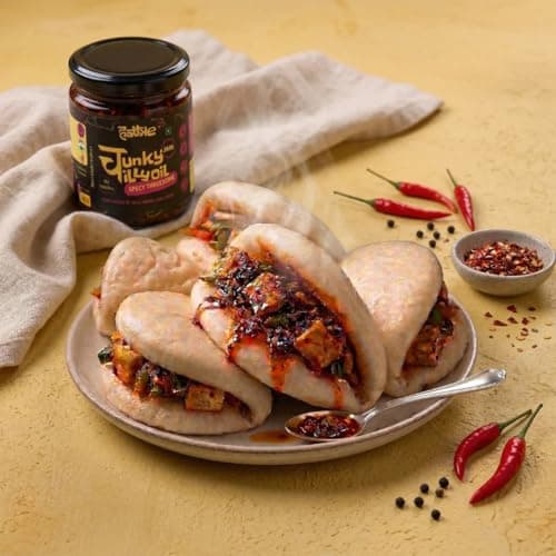Spicy Threesome Chunky Chilli Oil (Jain) 80g – No Garlic No Onion | Indo-Chinese-Korean Fusion | Premium Spicy Oil — image 2