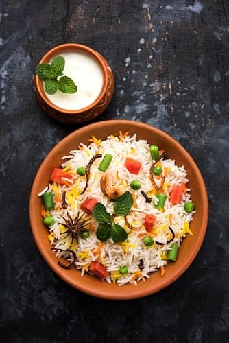 Eat Easy Ready To Eat Jain Veg Pulav- 95gm (Pack of 2) | Freeze Dried, Lightweight, No Moisture, Expands After Adding Hot Water, Instant Pulao/ Vegetable Rice for Travel, Camping & Trekking, Train/Flight, Quick Lunch Dinner — image 6